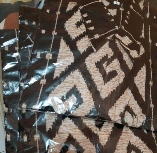 Hem Batik Pria | Lengan Pendek | Batik Pekalongan