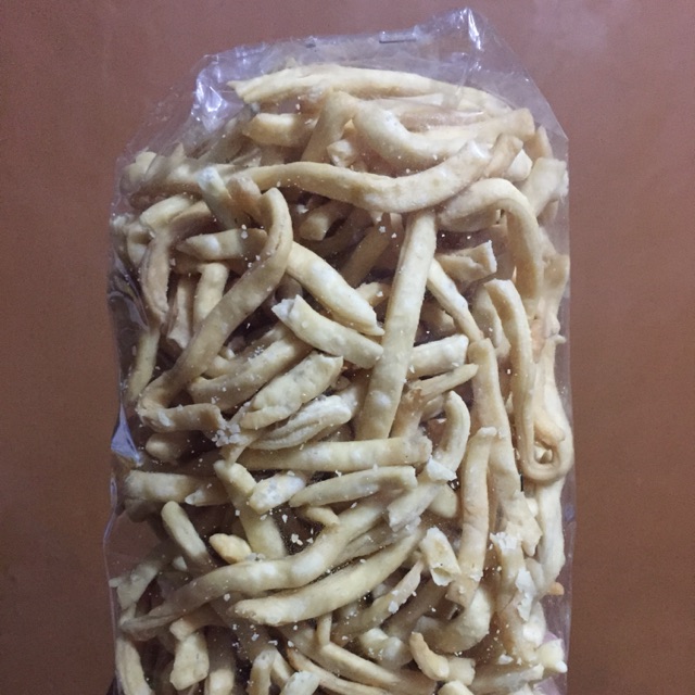 

Kue bawang panjang / kue / cemilan 1kg