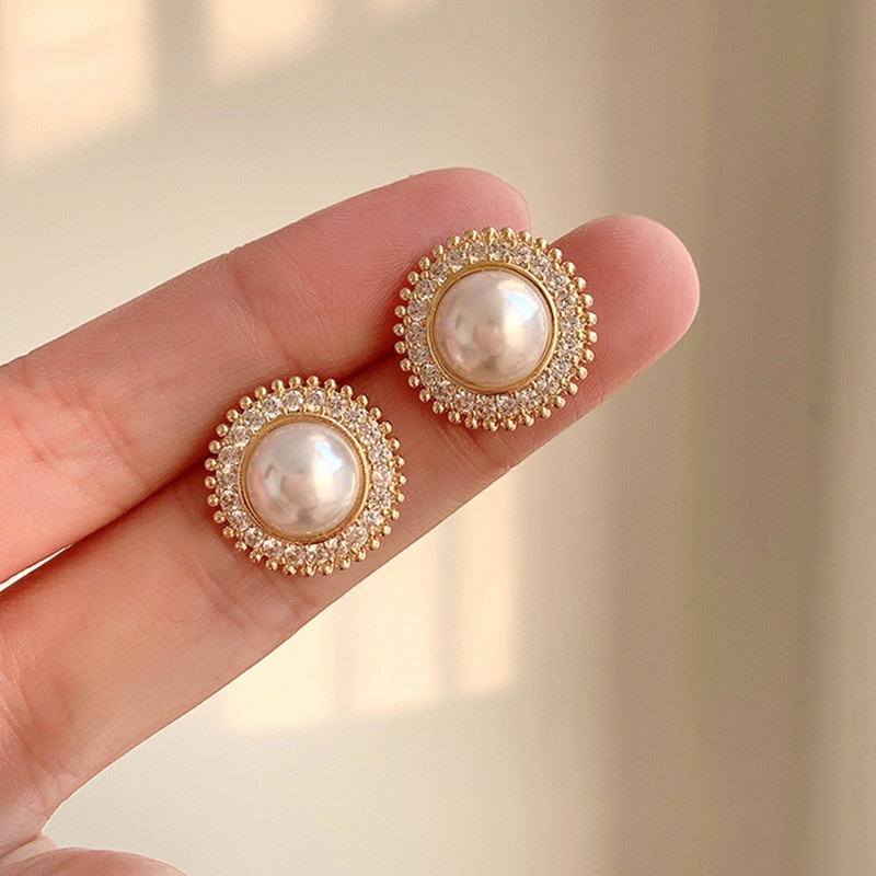 Anting Mutiara Emas Retro Temperamen Sederhana Gaya Korea Untuk Wanita-gold