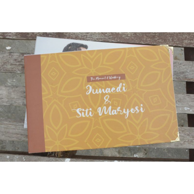 Photobook Hardcover (21x30cm) Full laminasi 20 dan 24 Halaman