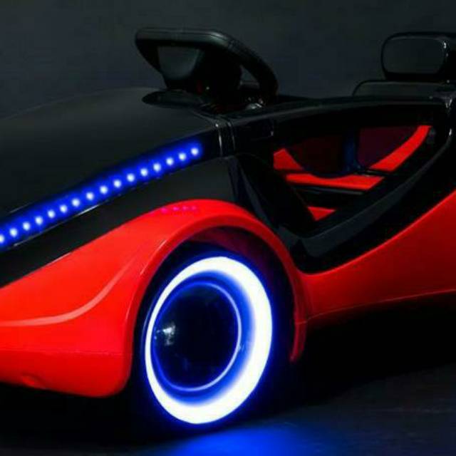 Mobil aki anak Sport Apple Car Iphone Pliko PK 8818N