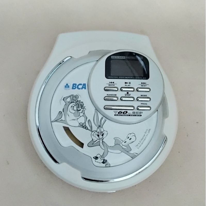 Discman Looney Tunes - BCA (preloved)