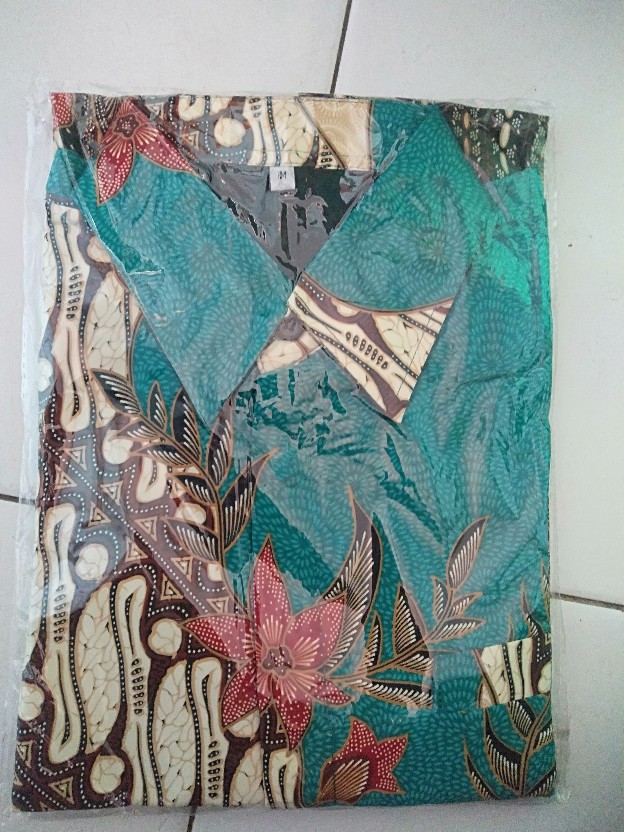 Kemeja Batik Semi Sutra Silky Premium Super Berfuring Lengan Pendek M L Xl Xxl Fashion Pria Exclusif