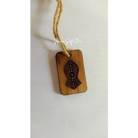 Gantungan Terompah Nabi Kayu ( Nalain Nabi )