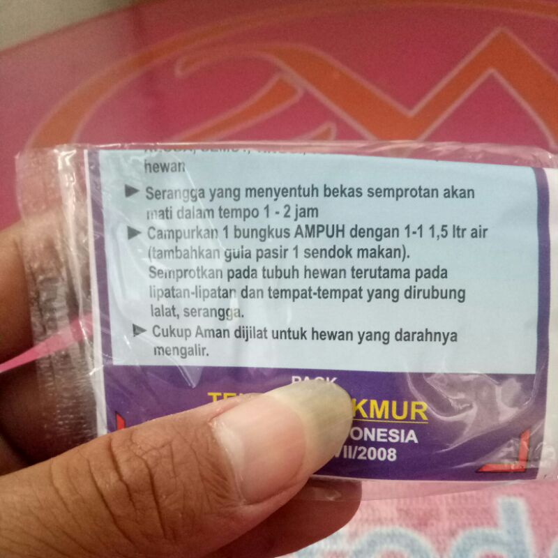 AMPUH SUPER pembasmi Serangga Lalat Nyamuk Kecoa Semut Tinggi Tumo dan Pinjal Pada Hewan