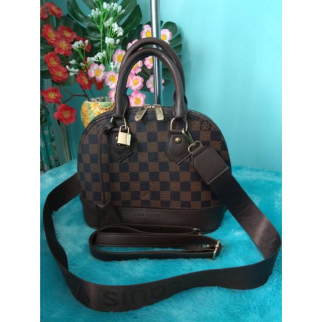 preloved tas lv second like new lv alma non original ukuran 25