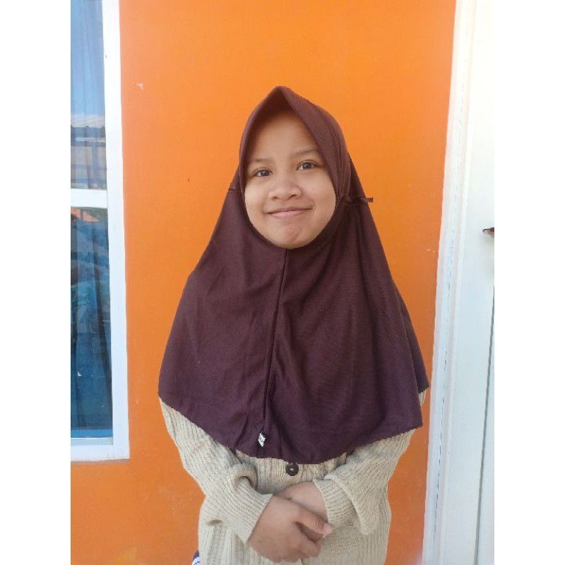 KERUDUNG SEKOLAH SERUT / JILBAB sekolah (SD, SMP, SMA)