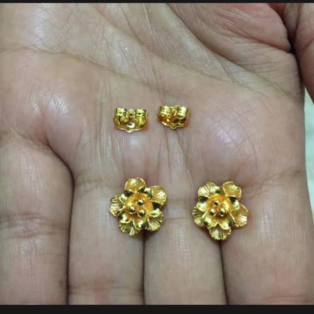 Anting tusuk bunga suping