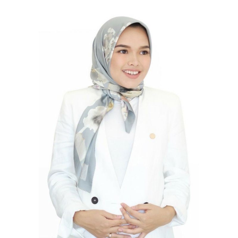 NEW WAREHOUSE SALE Buttonscarves Asoka Granit Satin