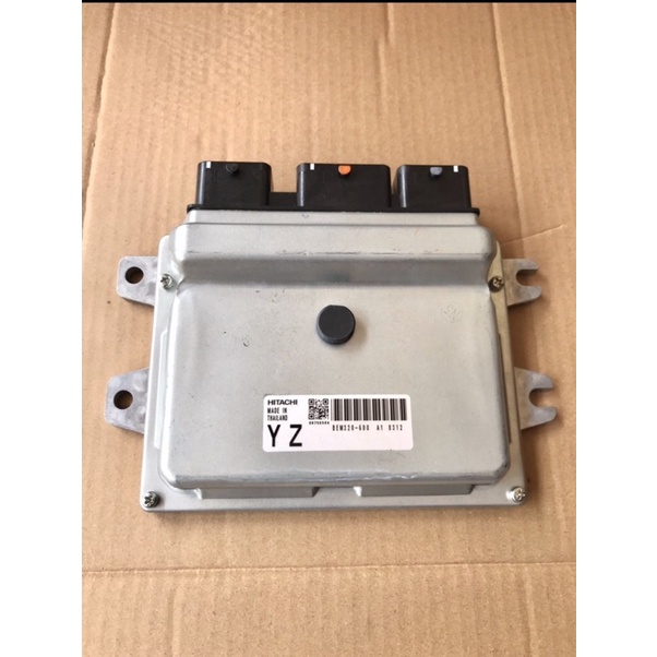 Komputer ECU YZ mobil Datsun Cross Nissan March