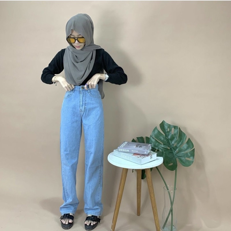 AVERYL HIGHWAIST LOOSE JEANS 217