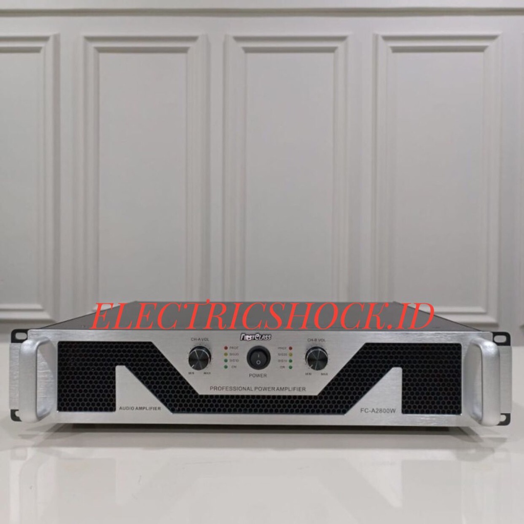 POWER AMPLIFIER FIRSTCLASS FCA2800W / FIRST CLASS FC A2800W NEW