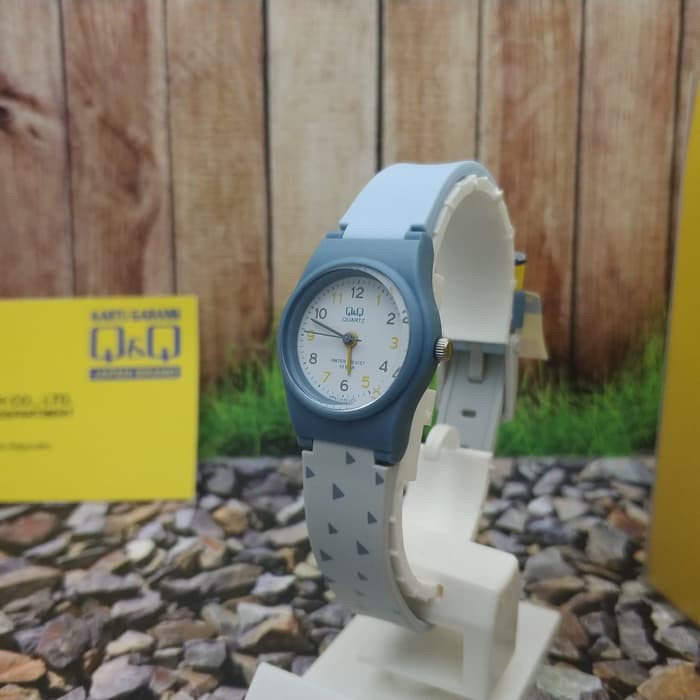 YW72 Jam Tangan Anak Cowok Digital Water Resistant Ad Sporty Keren Q&Q Qq Qnq Analog Jam Ta