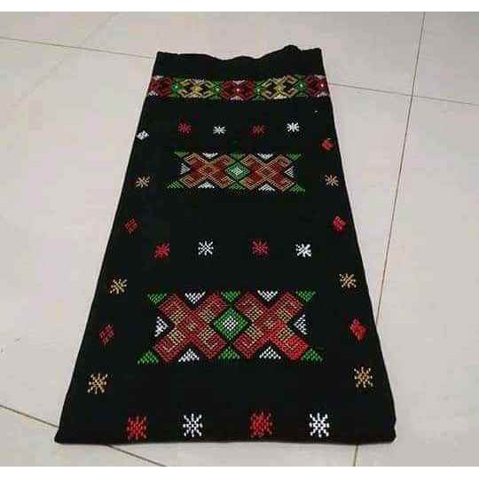 Tenun Paruki Pabintik / Kain Tenun Paruki Toraja / Tenun Paruki Toraja SH897