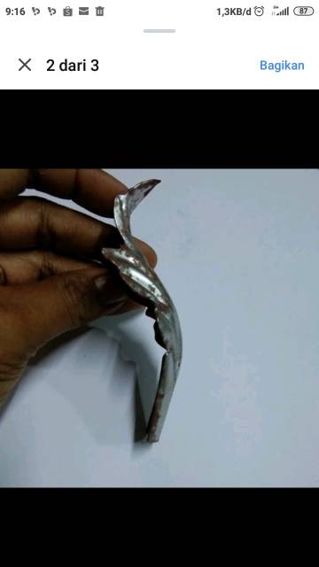 Daun kelapa atau lidah api UNYIL ornamen pagar besi tempa