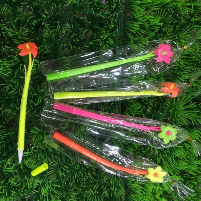 

Pen bunga warna warni