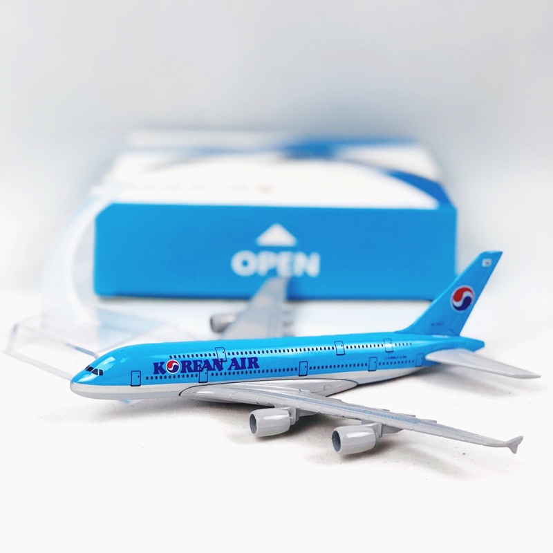 Miniatur Diecast Pesawat Airbus 380 A380 Korea Bahan Alloy Metal Ukuran 16cm Untuk Koleksi