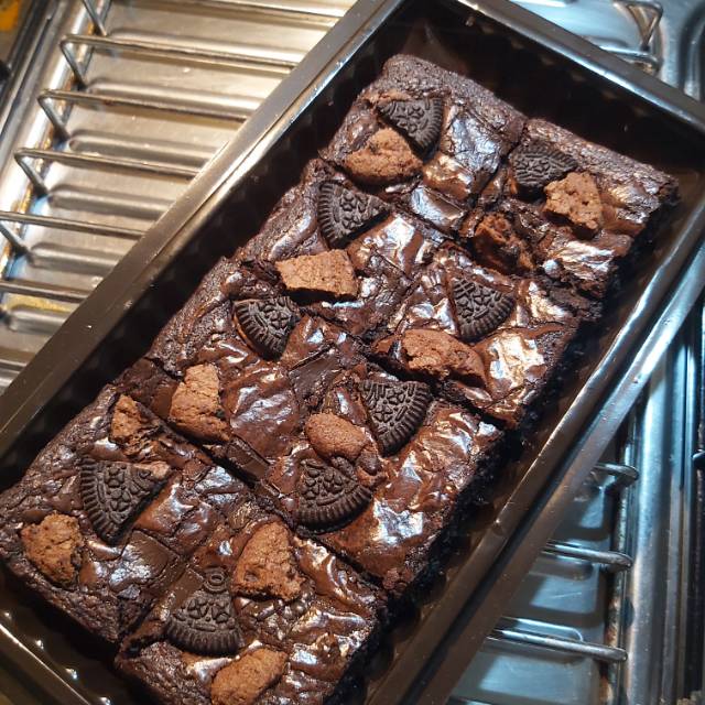 

FUDGY BROWNIES