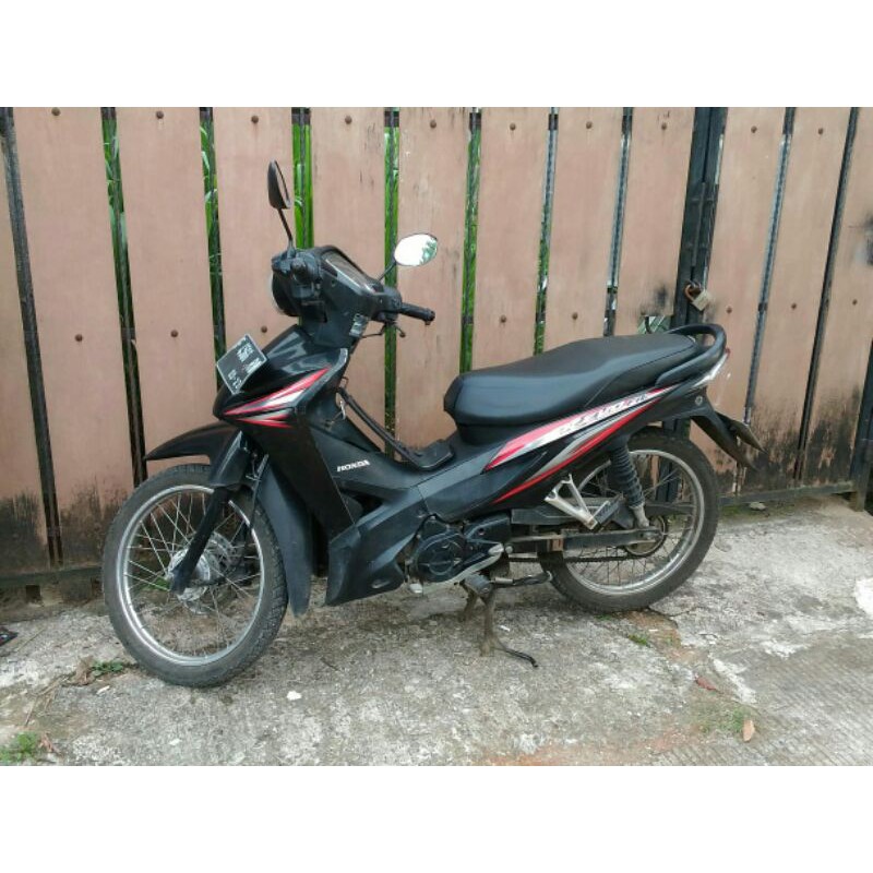 Jual Motor Second Honda Revo Fit S Th 13 Domisili Cilodong Indonesia Shopee Indonesia