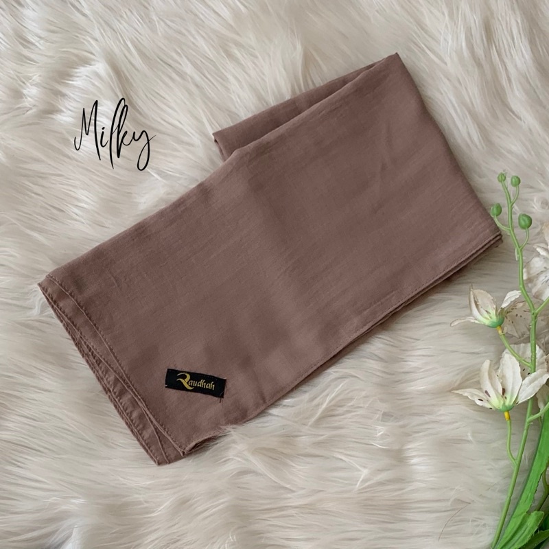 SEGIEMPAT PARIS PREMIUM BY RAUDHAH-Milky