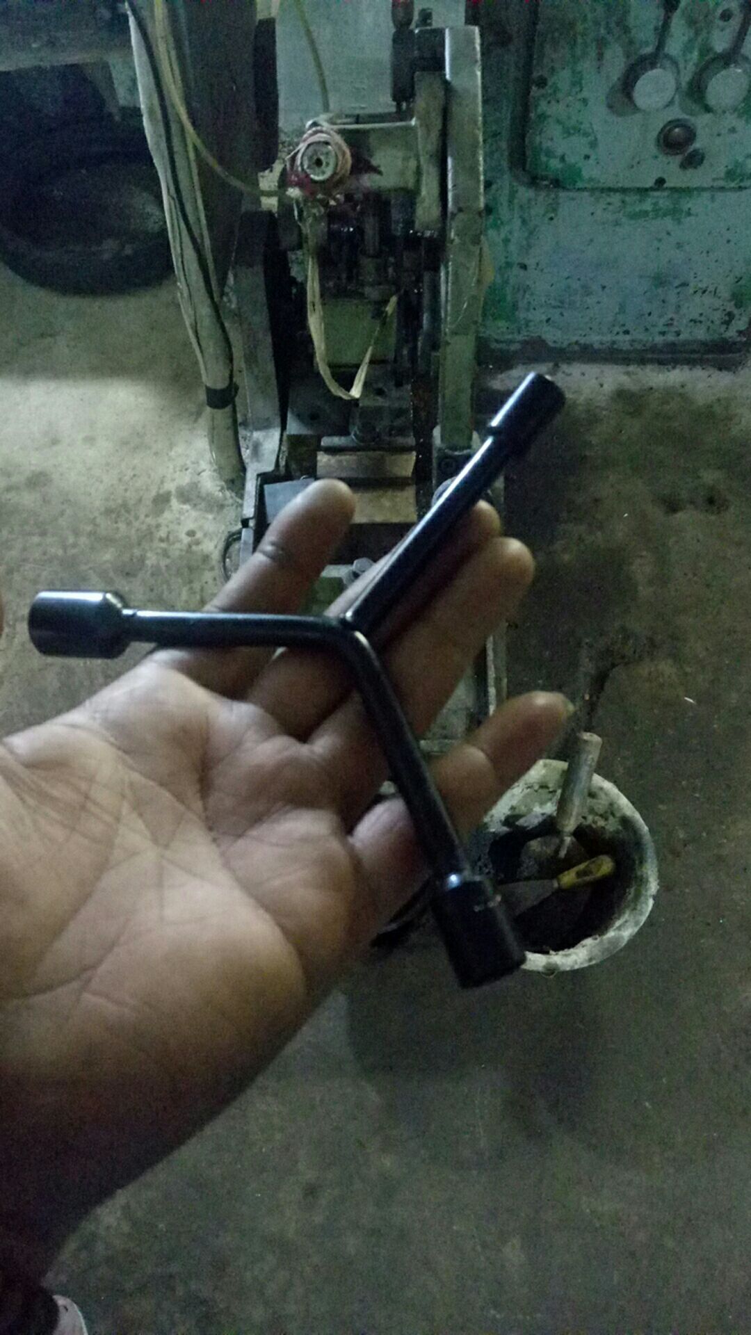 Iwt Kunci Y Pendek 8-10-12 10-12-14 12-14-17