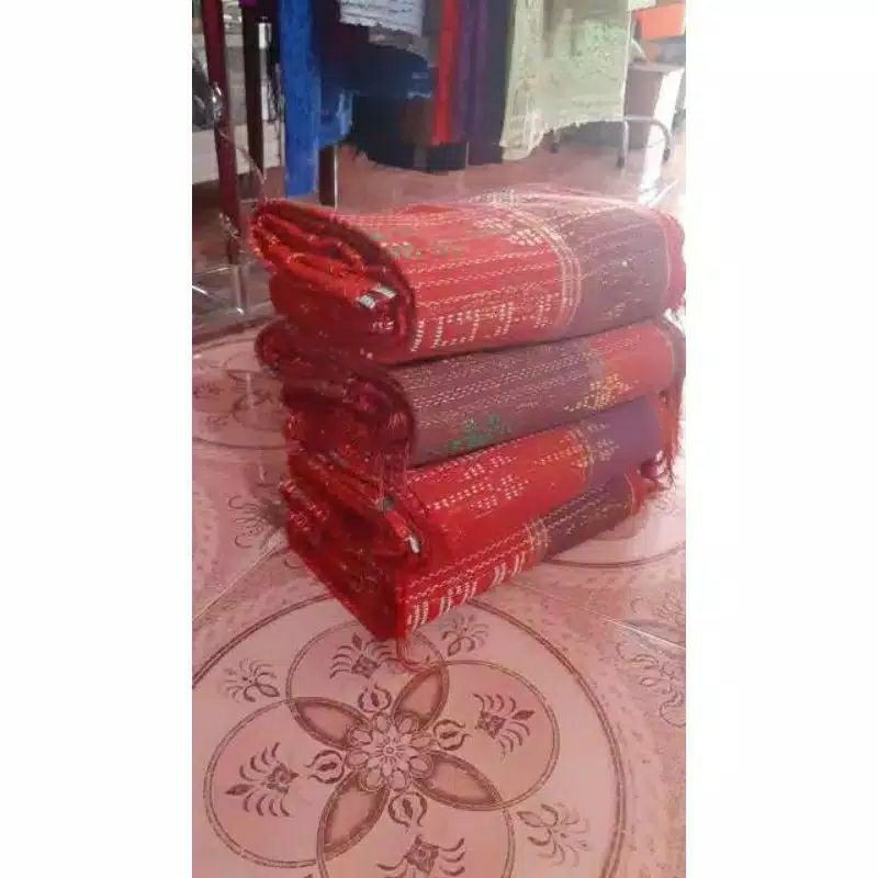 Ulos sadum Batak Toba