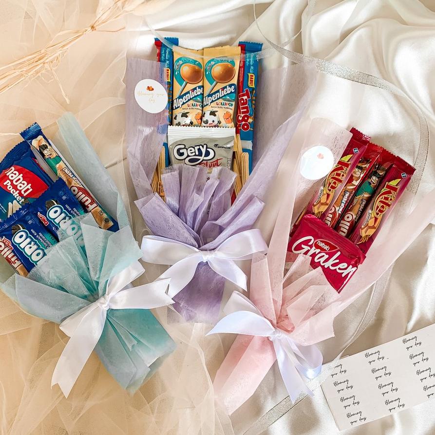 

❄️Tiktok Sell 5pcs Buket makanan/snack kado wisuda/sidang/graduation/ulang tahun/birthday gift |Trend|Update|Hanya hari ini