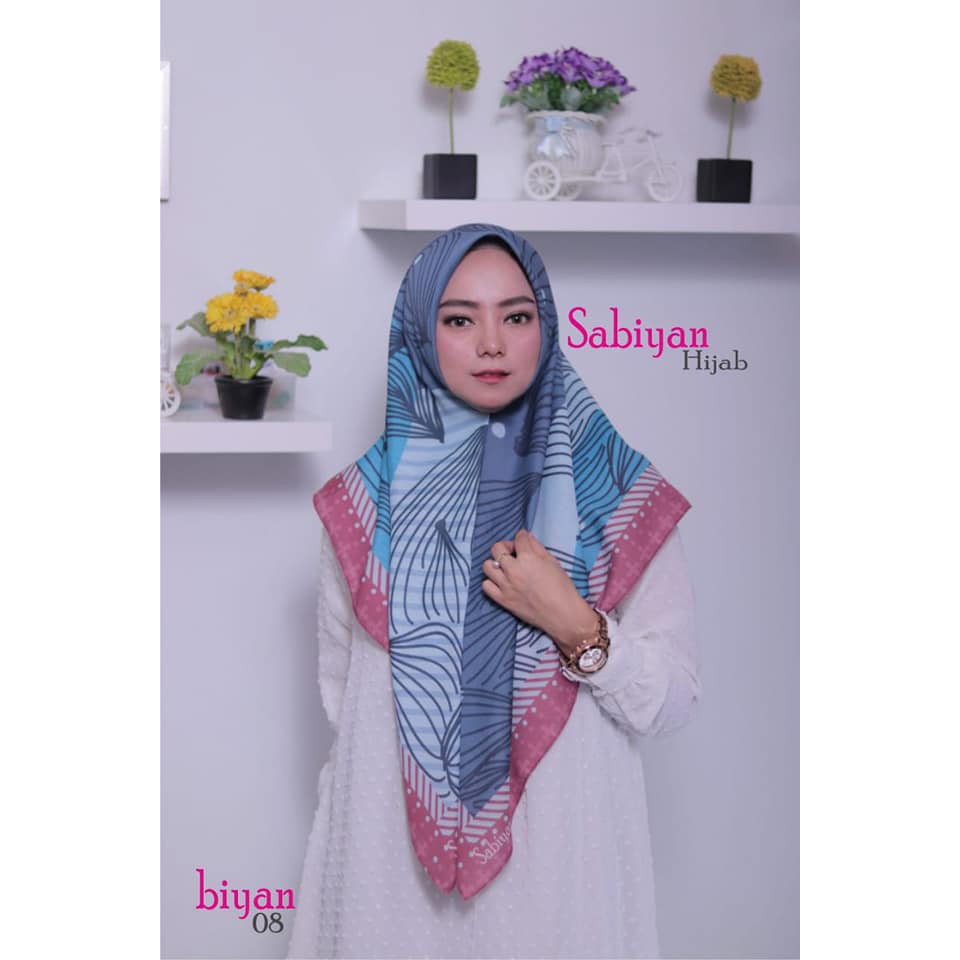 HIJAB SEGIEMPAT MOTIF PRINTING  II SABIYAN HIJAB