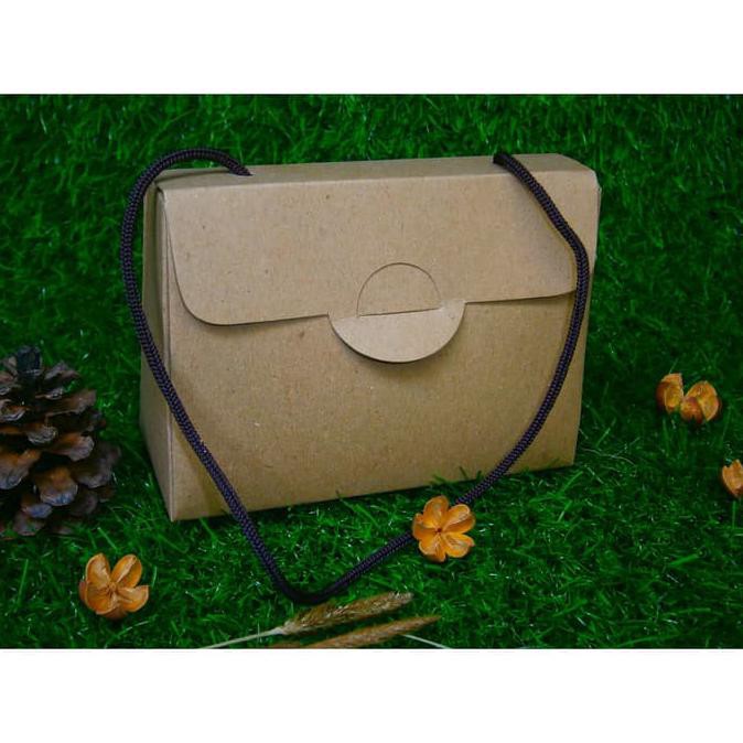 

BOX KARTON HADIAH SOUVENIR TAS MINI BAHAN KERTAS BROWNKRAFT 280 gr