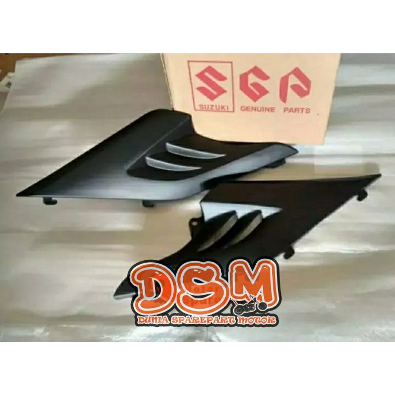 SIRIP BODY SATRIA LUMBA SATRIA KOTAK ORI / SAMBUNGAN BODY SATRIA LUMBA KANAN KIRI SUZUKI