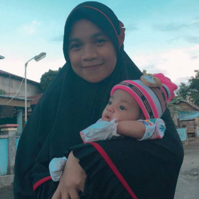 ayuzyahira_0810
