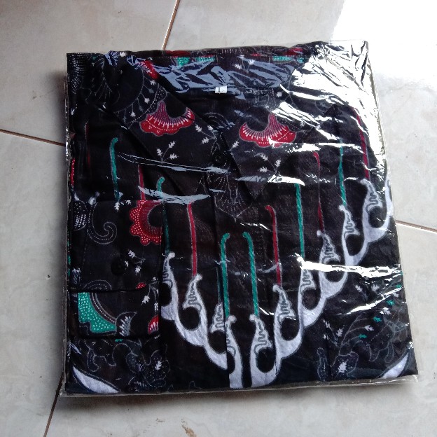 Hem Batik Pria Terlaris