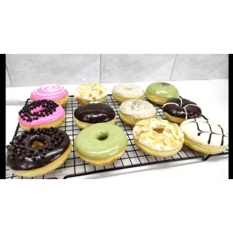 

Donat ala j.co / donat lembut toping termurah / donat kentang