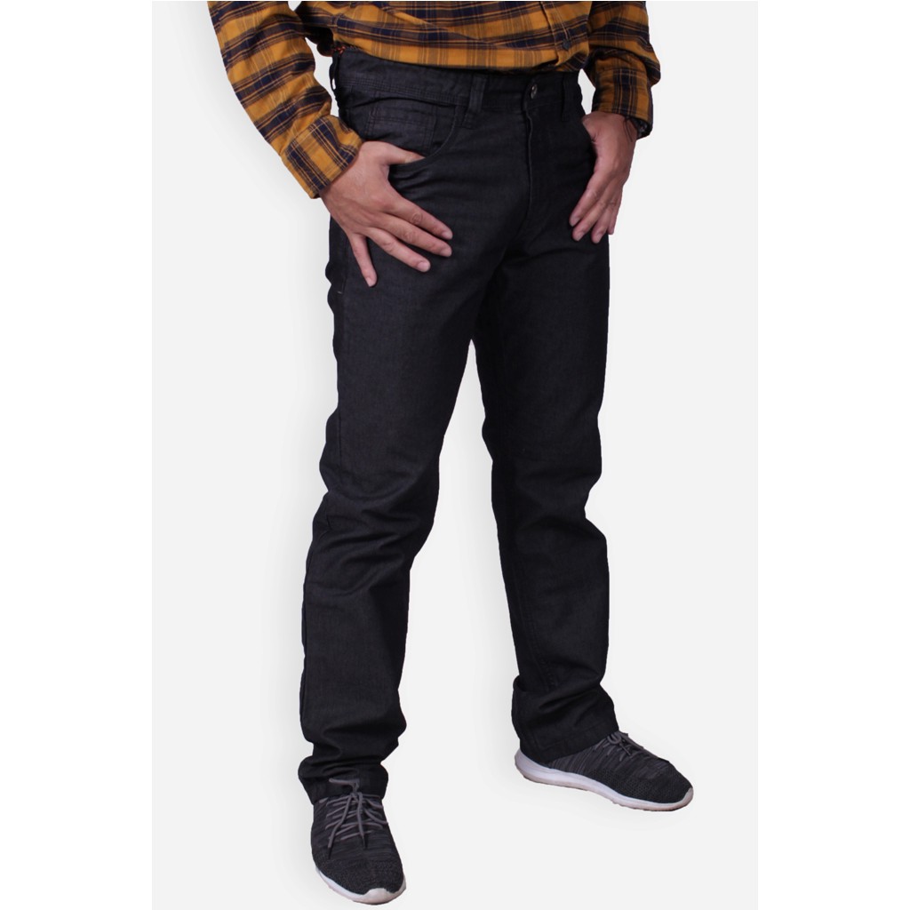 Emba Classic-Epa 012 Celana Jeans Pria Warna Overdyed Black