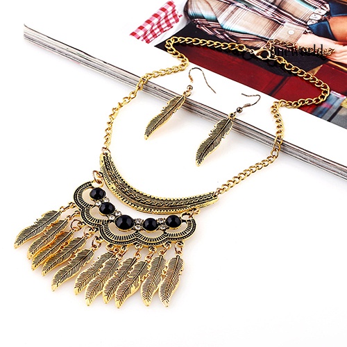 OW@ Women Vintage Leaves Tassels Pendant Choker Necklace Hook Earrings Jewelry Set