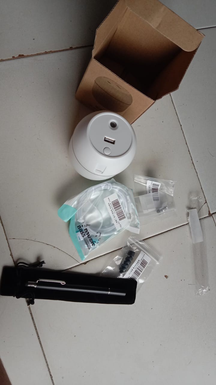 Fonken Humidifier Pelembab Udara Mini Kapasitas 250ml Dengan Port Usb Untuk Rumah Dan Mobil