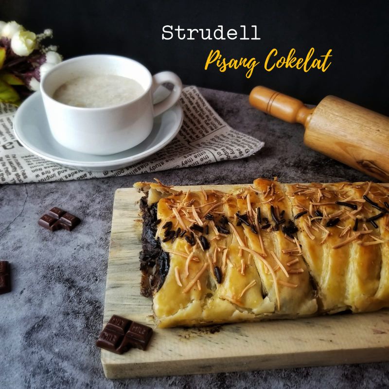 

Strudel pisang coklat