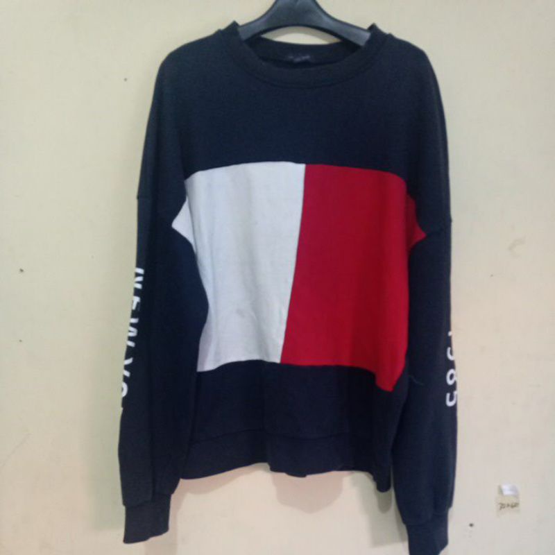 TOMMY HILFIGER CREWNECK BIG FLAG