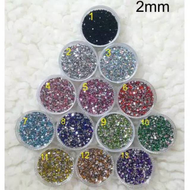 Rhinestone 2mm / Gemstone uk. 2mm