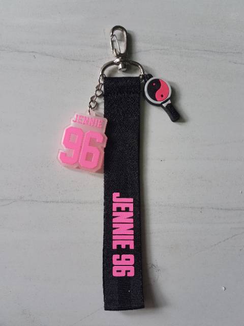 BLACKPINK gantungan keyring strap name lanyard kpop lisa jisoo rose jennie