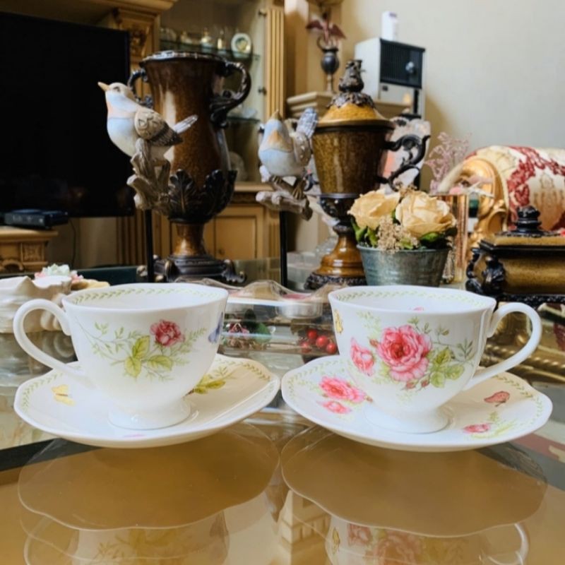 Cangkir Teh / Cangkir Kopi / Saucer  / Gelas / Saint James 2 pcs