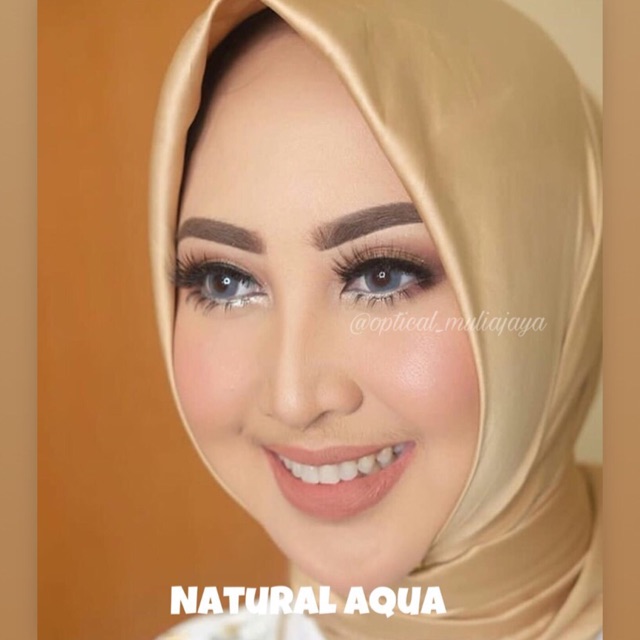

Luna natural Aqua