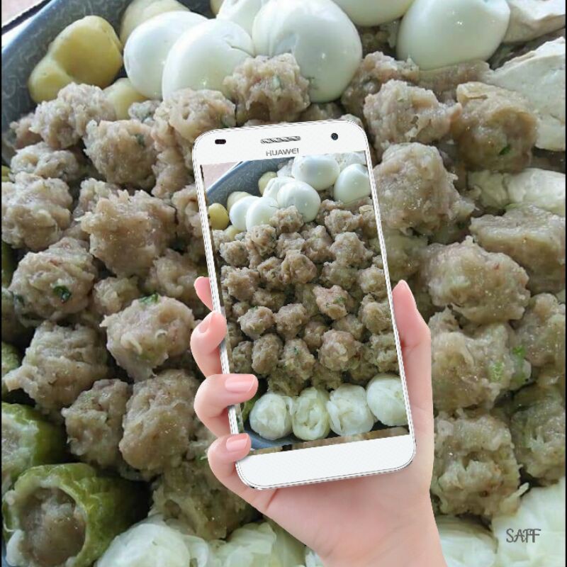 

Siomay akii ikan tenggiri