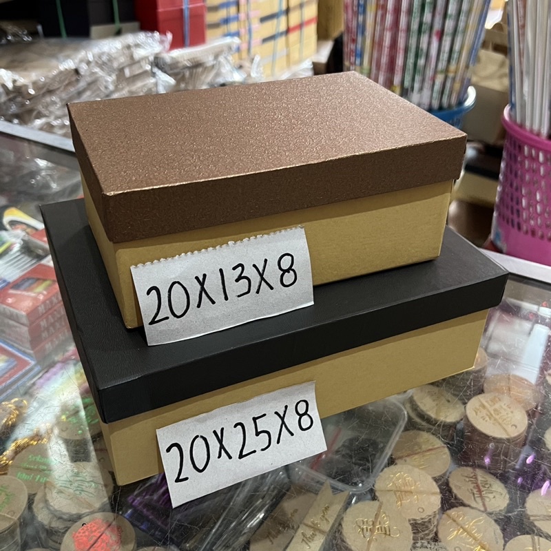 

RB Hard Box / Kotak Kado / Box Hampers Persegi Panjang