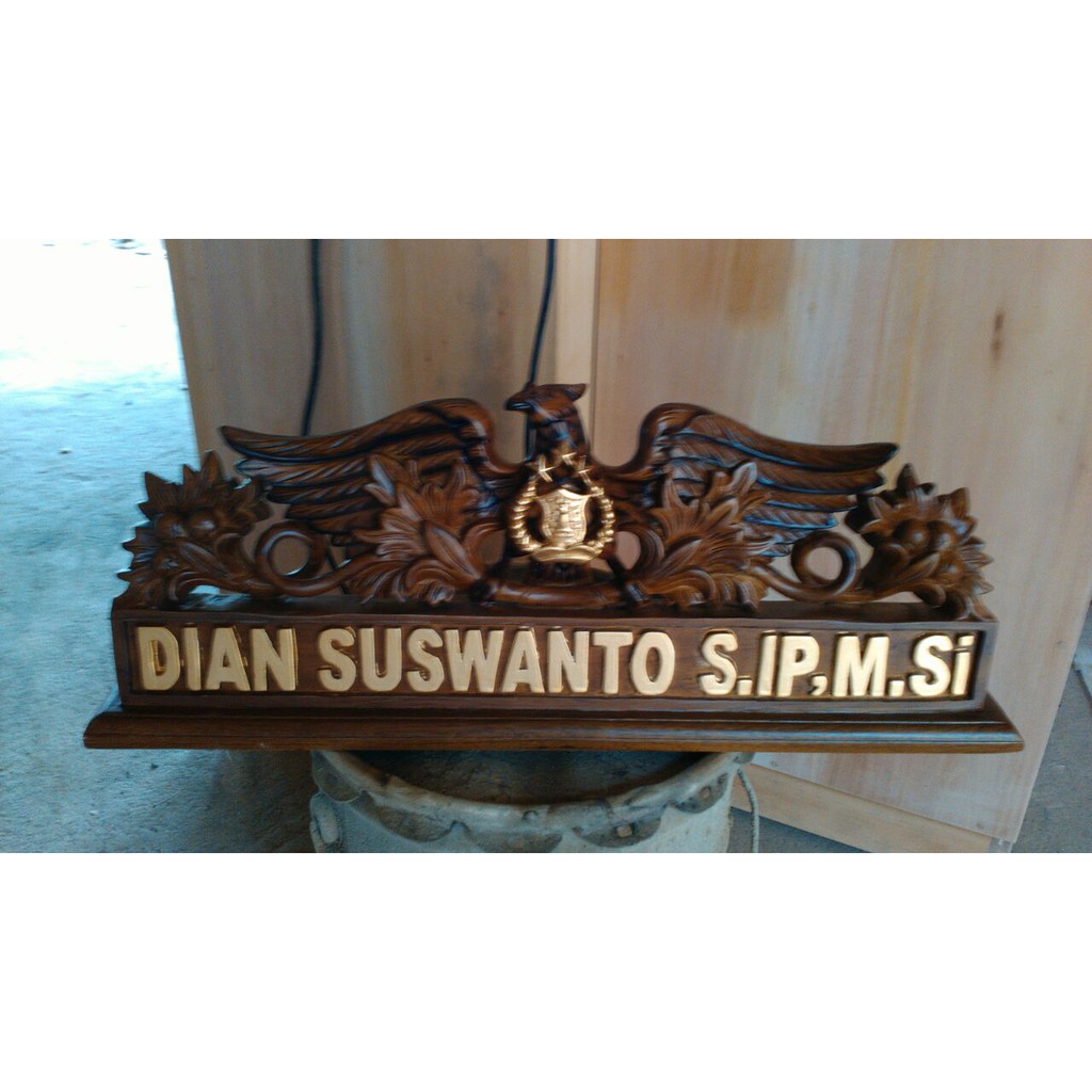 

PAPAN NAMA MEJA POLISI GARUDA