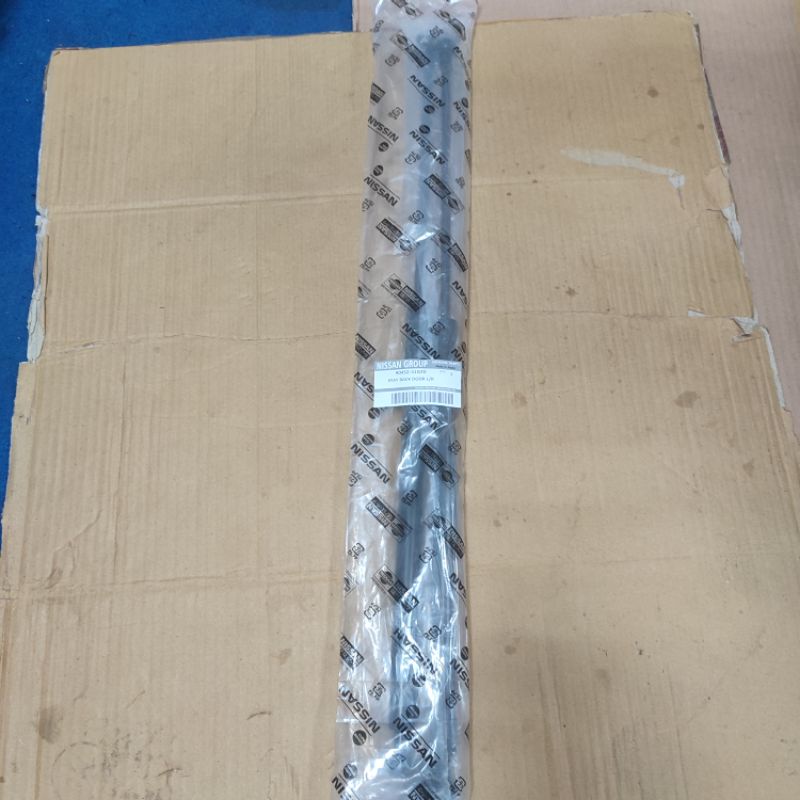 SHOCK BAGASI NISSAN TERRANO