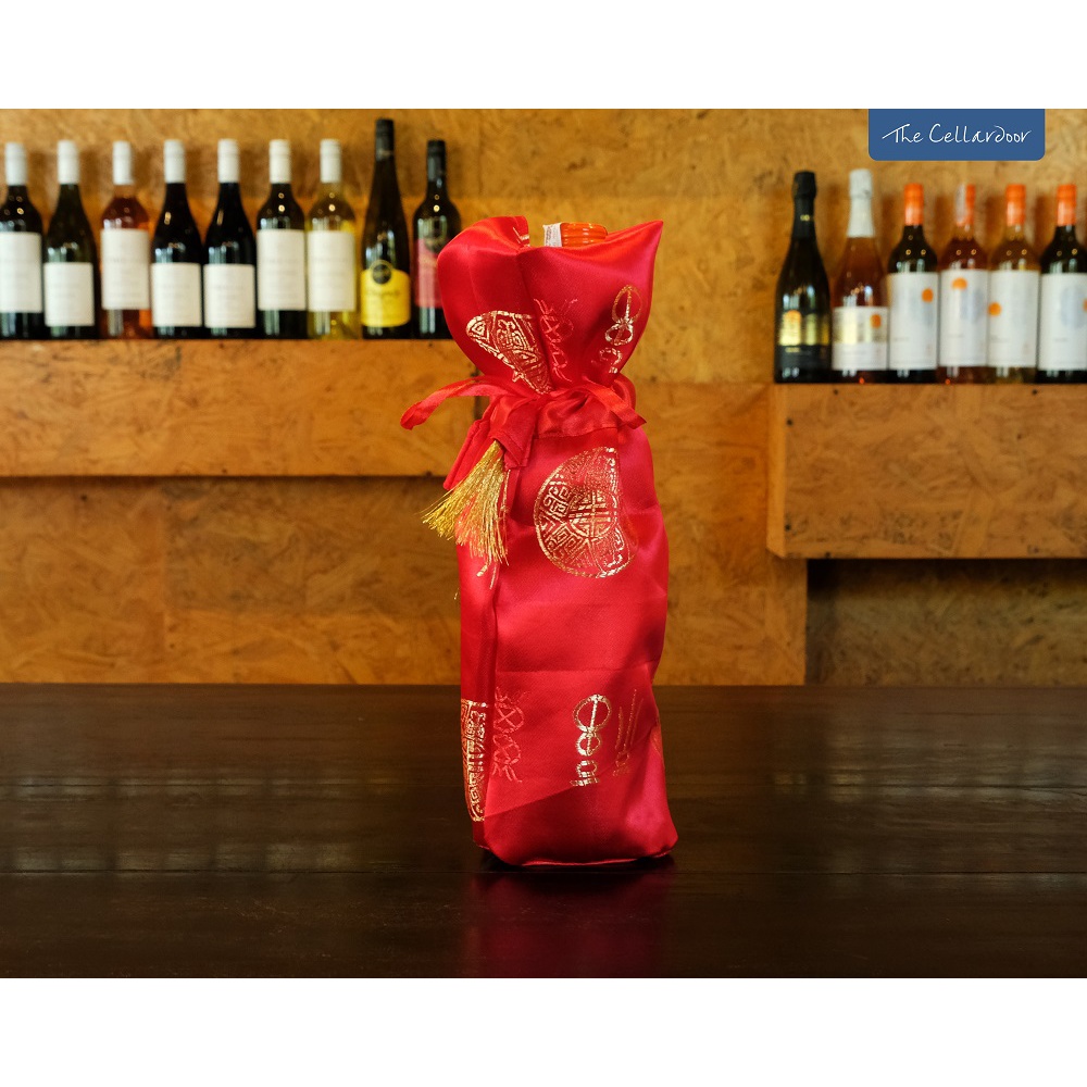 

ORIENTAL wine cover , By The Cellardoor