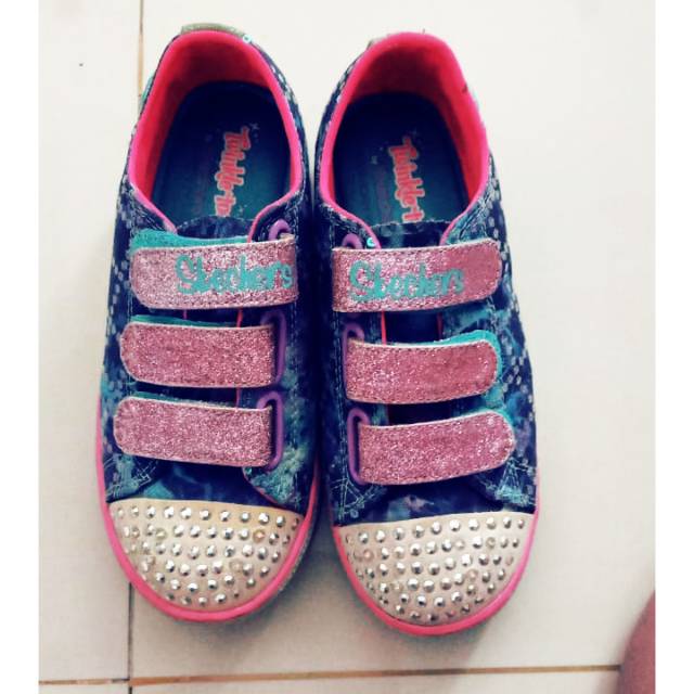 Skechers anak preloved