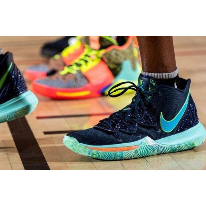New Nike Basket Kyrie 5 Ufo Premium Original / Sepatu Olahraga Basket Tikitokok