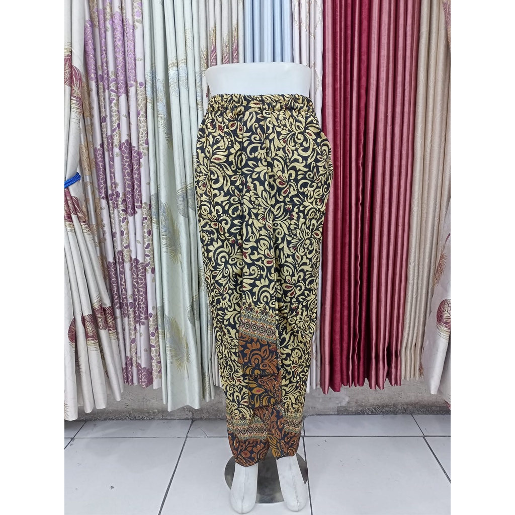 Permata Olshop / Rok  Rumbai / Rok Batik Bawahan Kebaya / Rok Span / Rok Kebaya Modern / Rok Jadi Bawahan Kebaya / Rok Wiron Batik